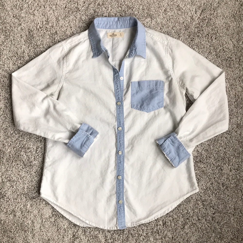 Hollister Essential Blue Button Down